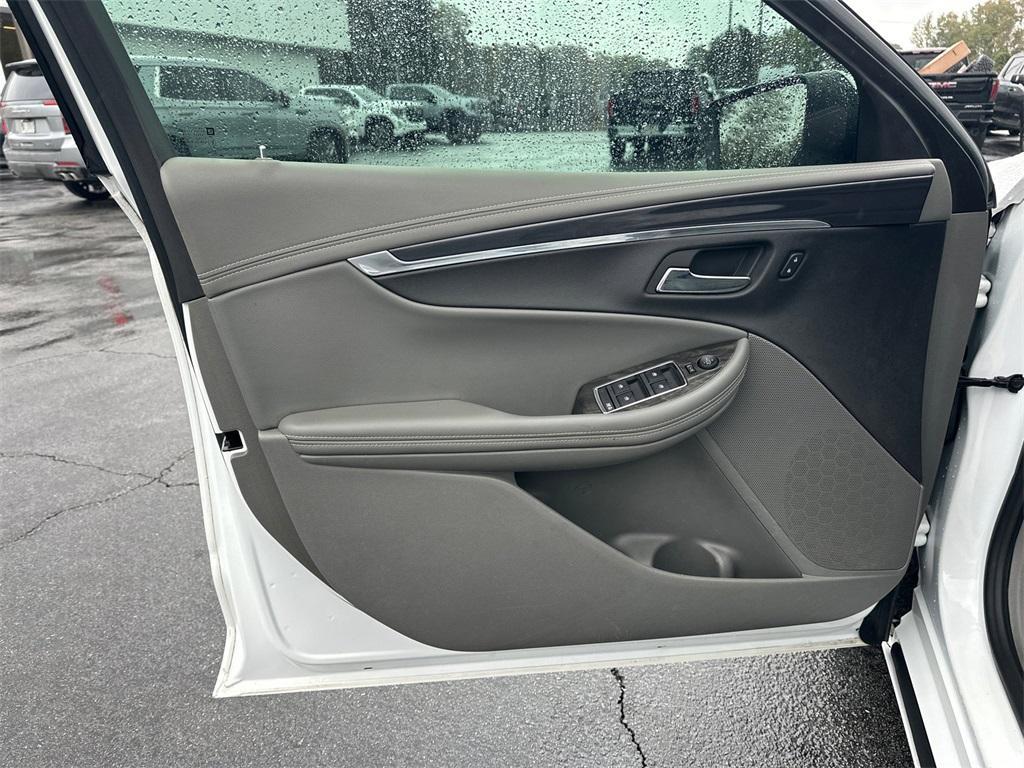 used 2015 Chevrolet Impala car, priced at $9,624