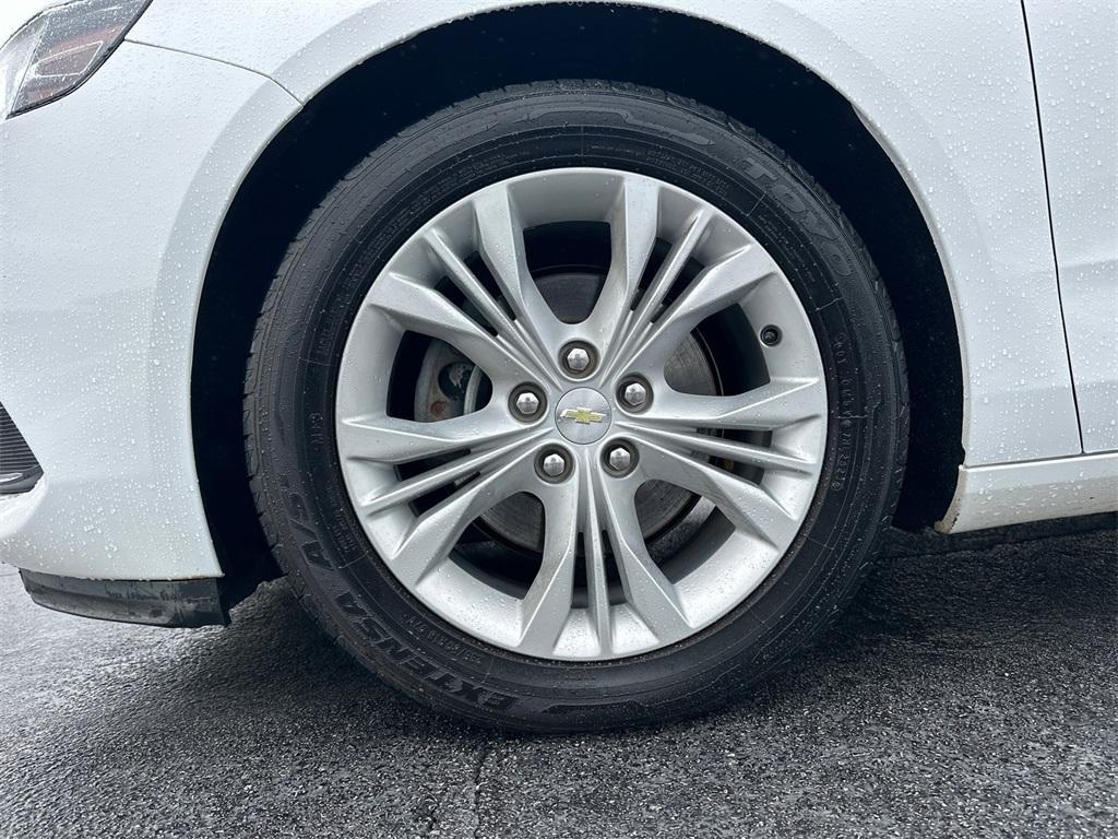 used 2015 Chevrolet Impala car, priced at $9,624
