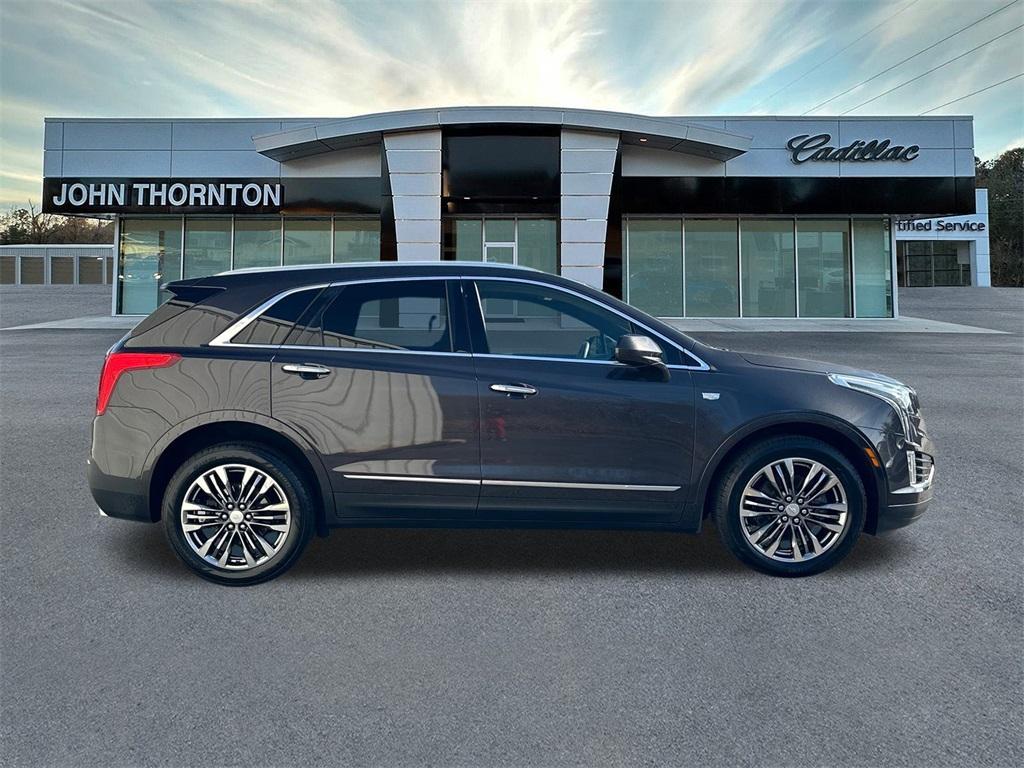 used 2017 Cadillac XT5 car, priced at $19,847