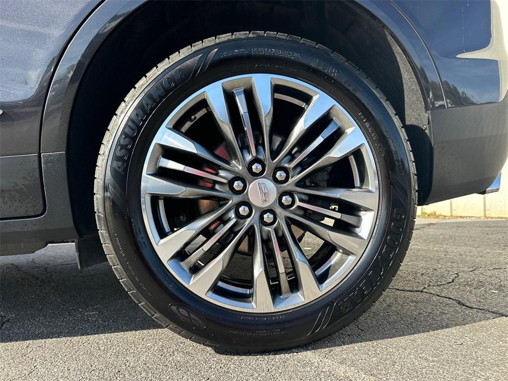 used 2017 Cadillac XT5 car, priced at $19,847