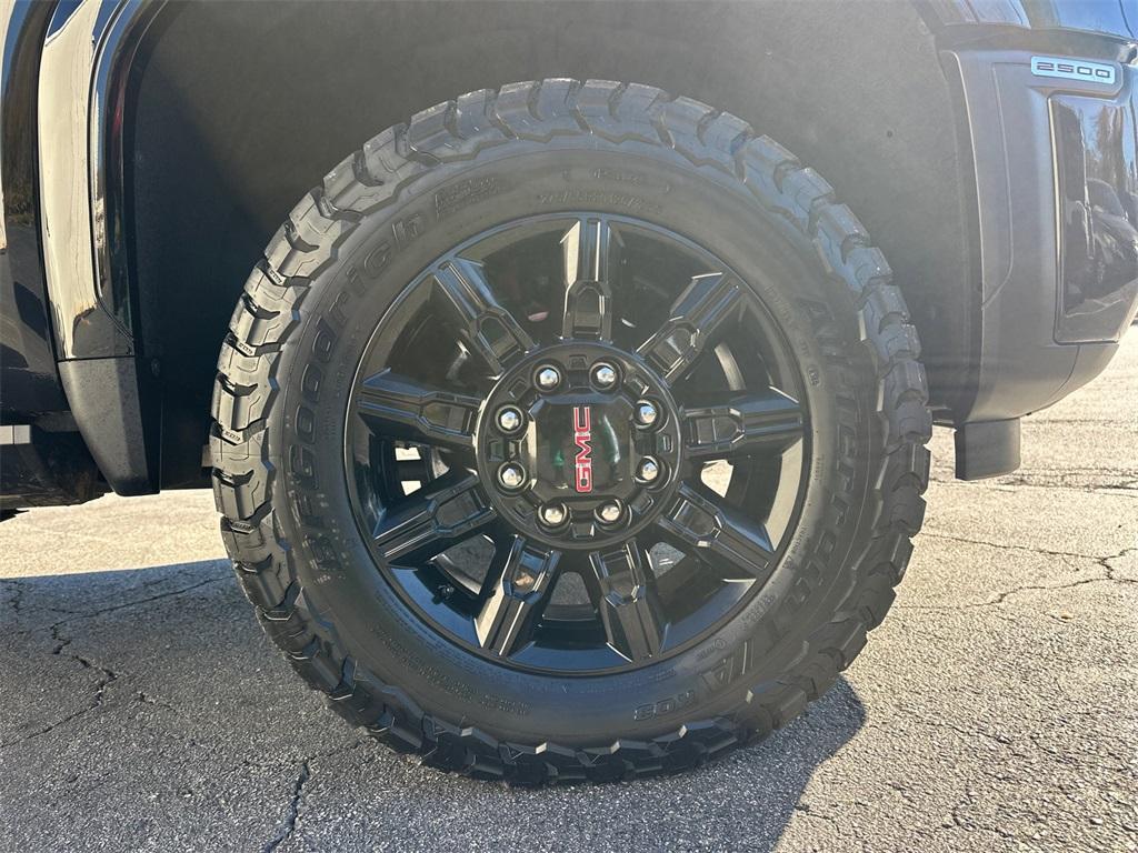 used 2024 GMC Sierra 2500 car, priced at $69,232