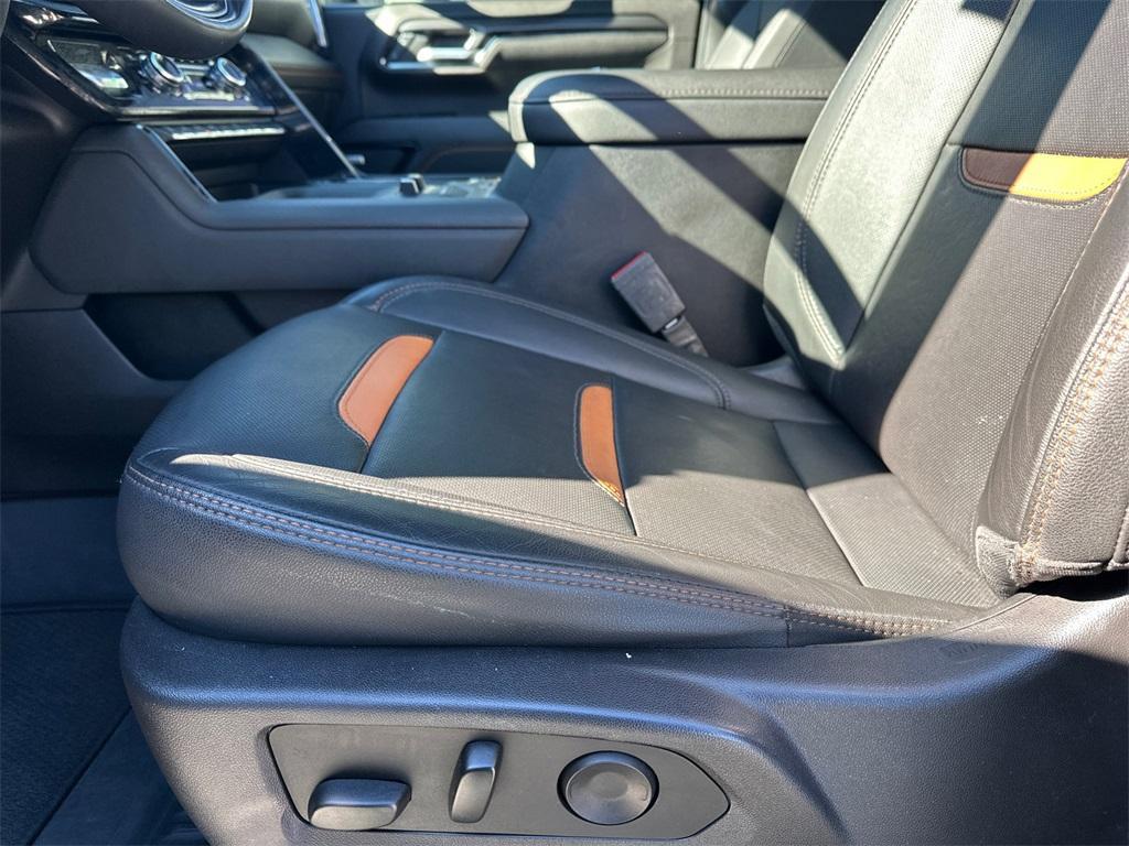 used 2024 GMC Sierra 2500 car, priced at $69,232