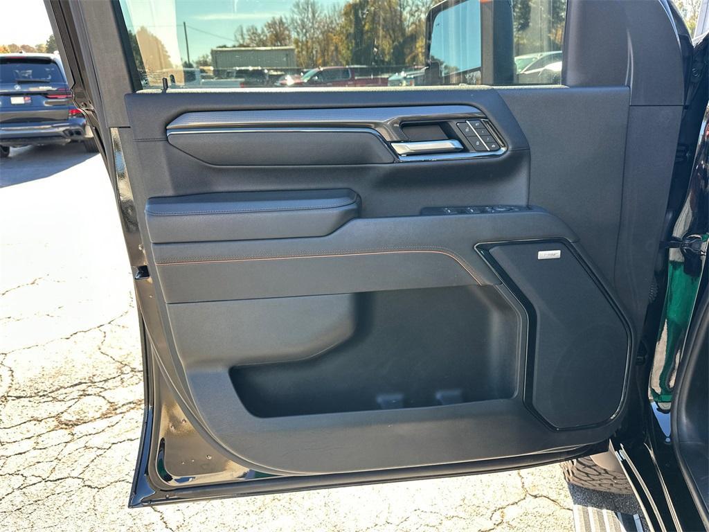 used 2024 GMC Sierra 2500 car, priced at $69,232