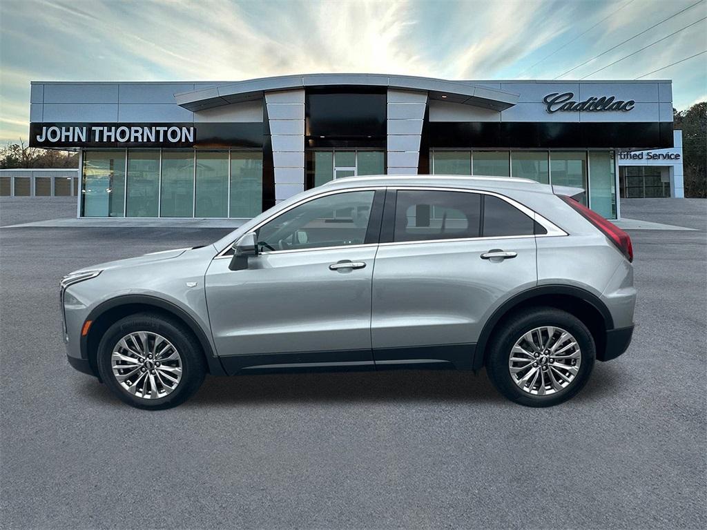 used 2024 Cadillac XT4 car, priced at $30,852