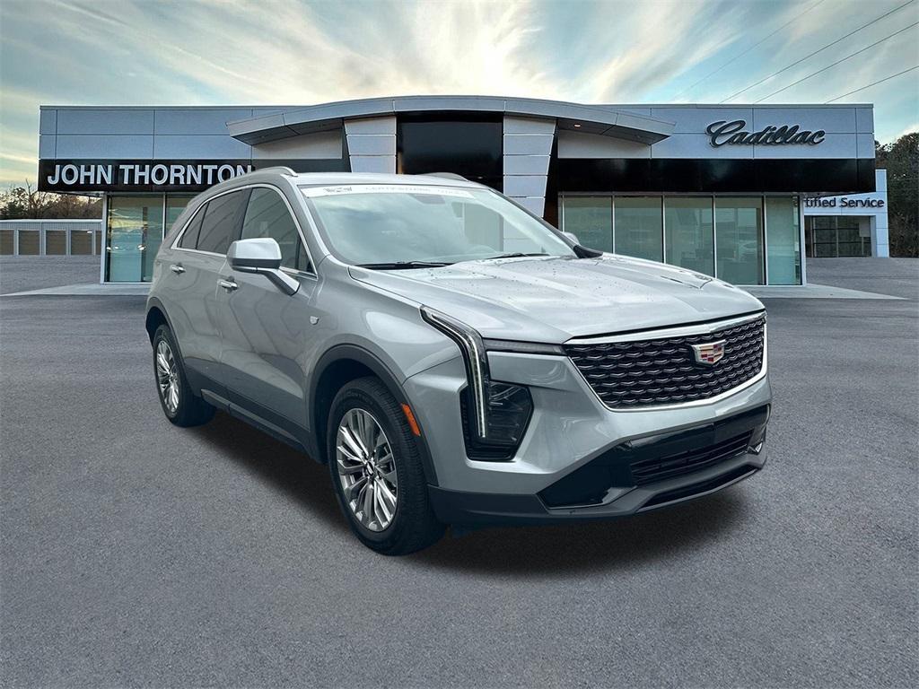 used 2024 Cadillac XT4 car, priced at $30,852