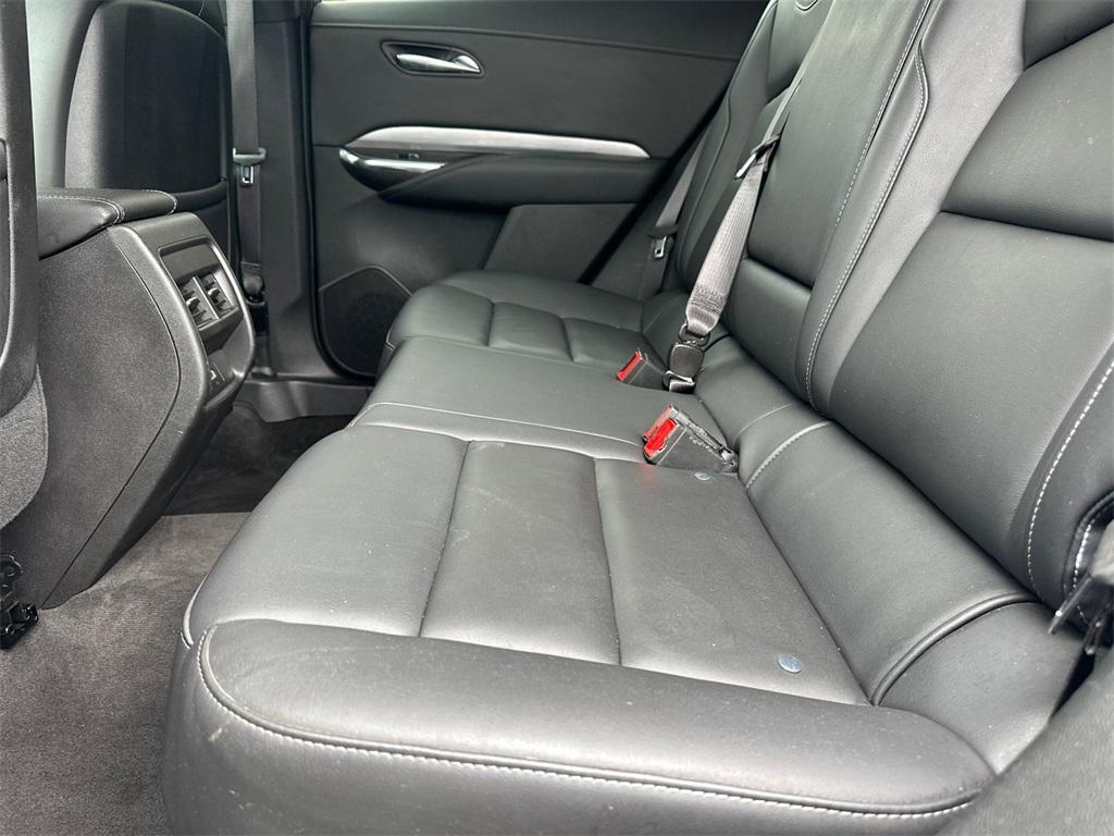 used 2024 Cadillac XT4 car, priced at $30,852
