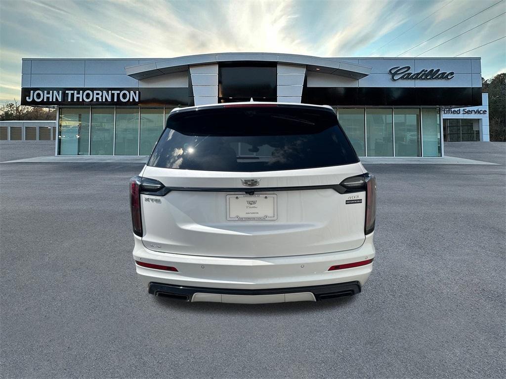 used 2022 Cadillac XT6 car, priced at $32,468