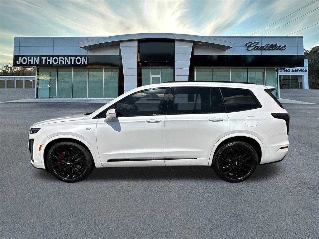 used 2022 Cadillac XT6 car, priced at $32,468