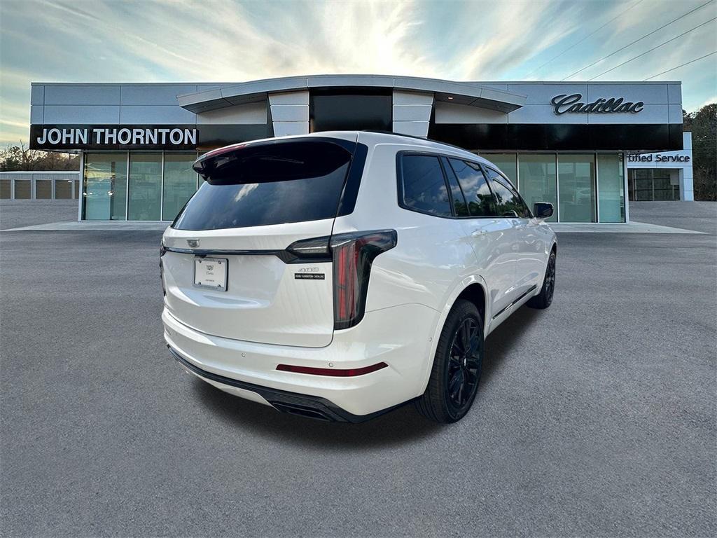 used 2022 Cadillac XT6 car, priced at $32,468