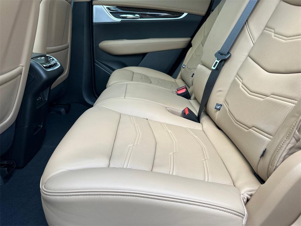 used 2025 Cadillac XT6 car, priced at $57,185