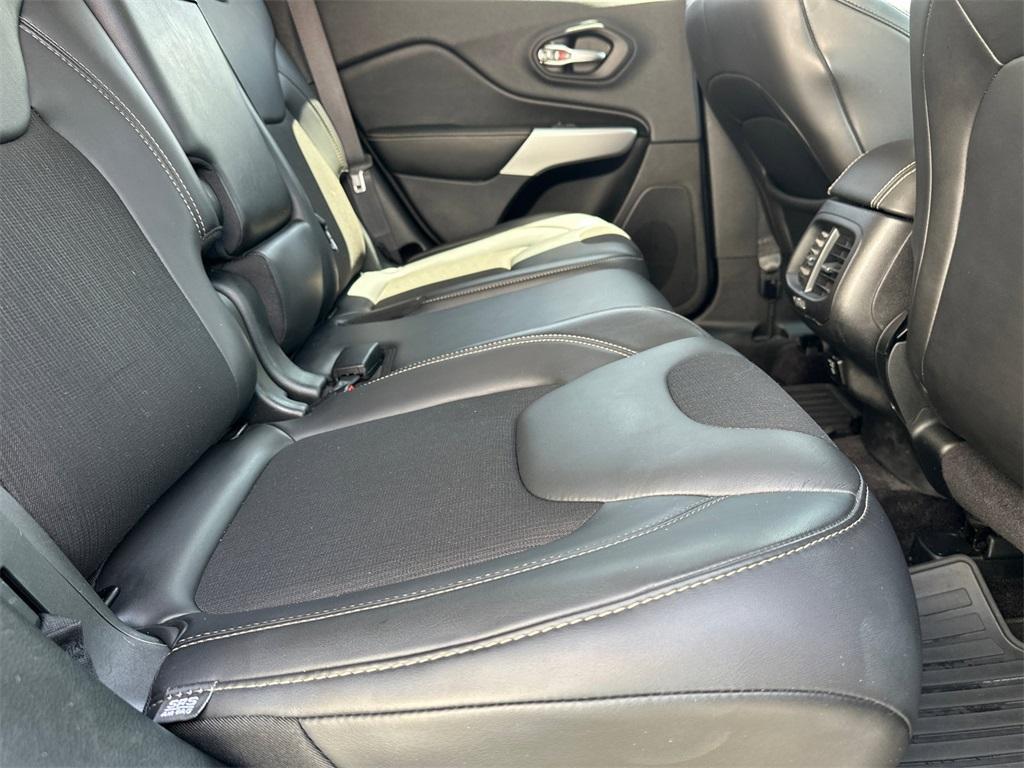 used 2018 Jeep Cherokee car, priced at $13,828