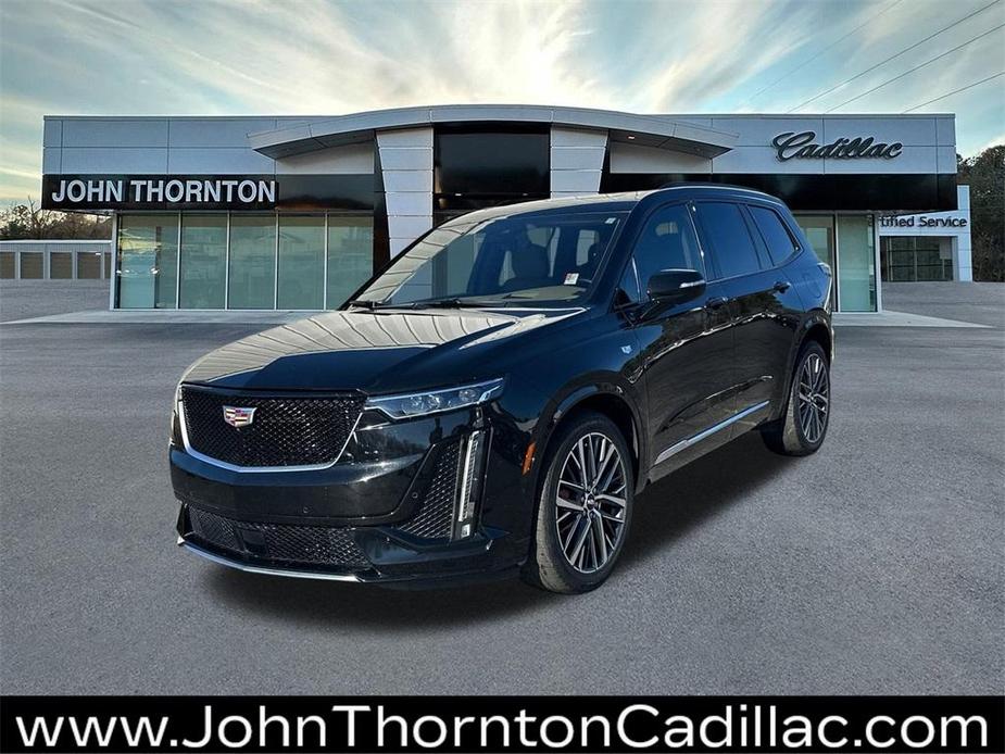 used 2022 Cadillac XT6 car, priced at $39,924