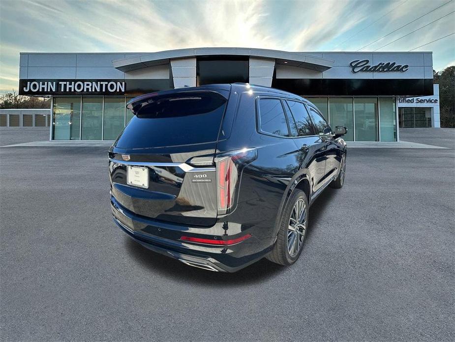 used 2022 Cadillac XT6 car, priced at $39,924