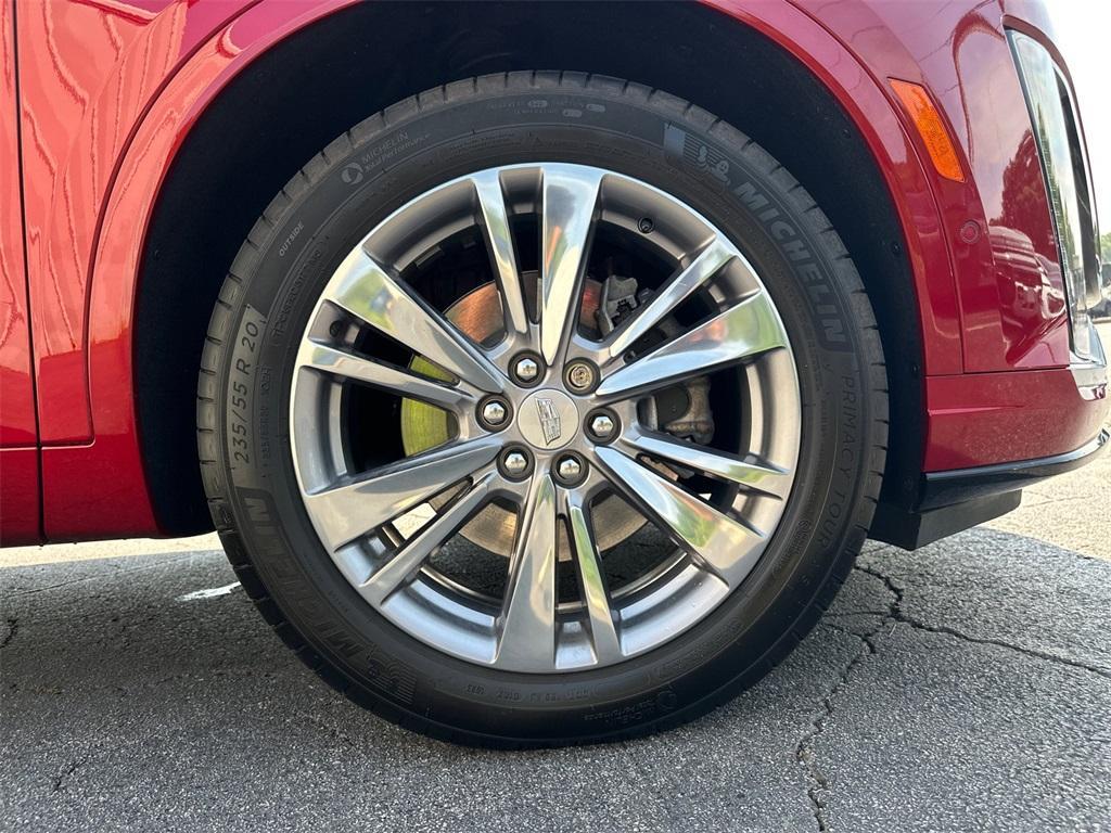 used 2023 Cadillac XT6 car, priced at $44,336