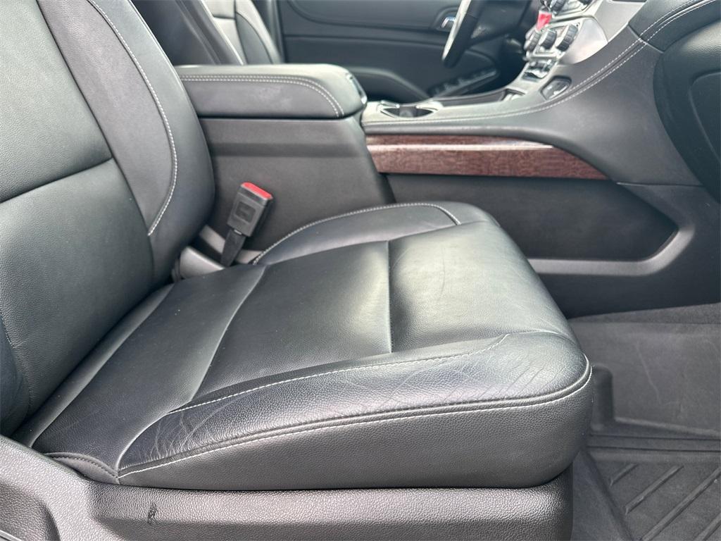 used 2019 GMC Yukon car, priced at $29,963