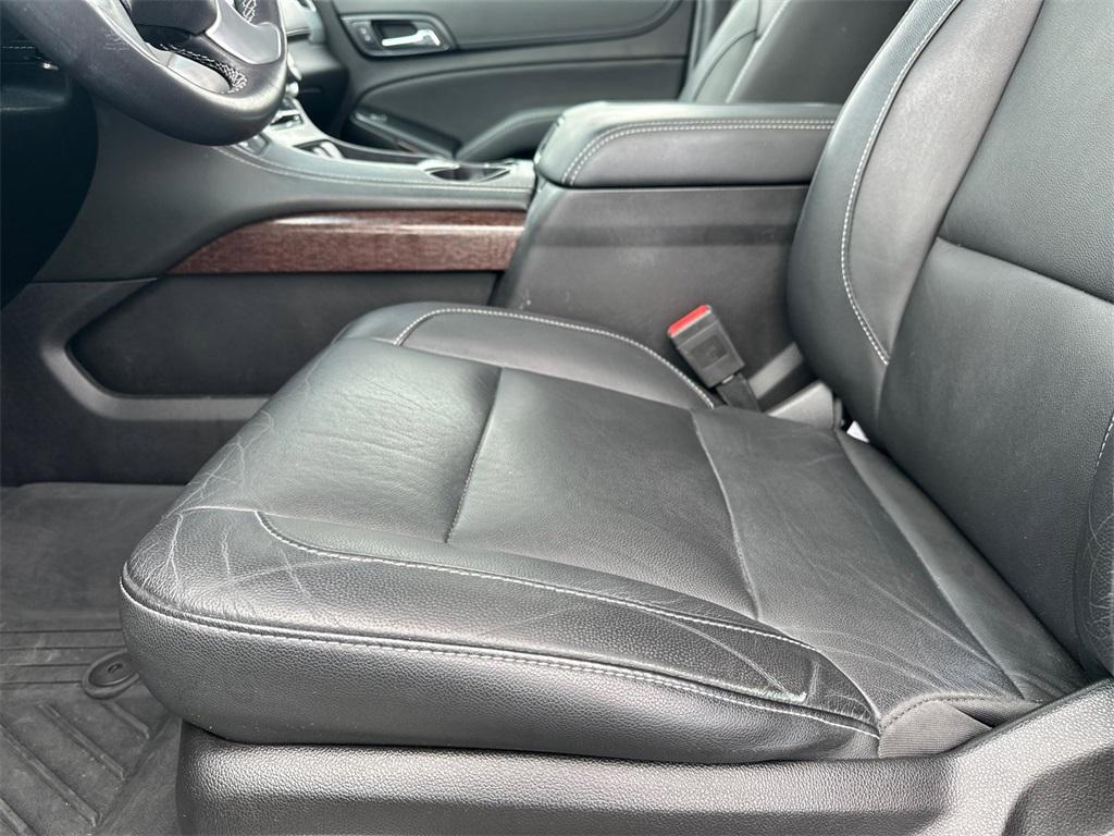 used 2019 GMC Yukon car, priced at $29,963