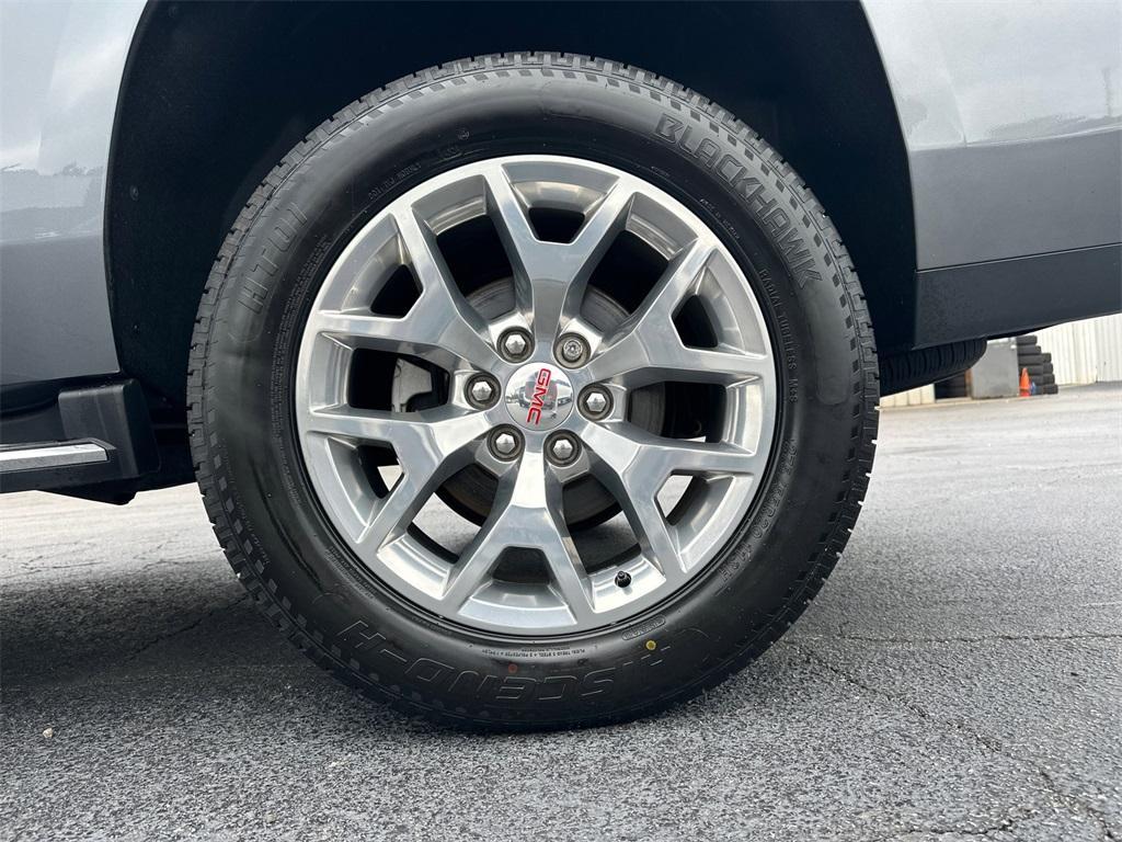 used 2019 GMC Yukon car, priced at $29,963
