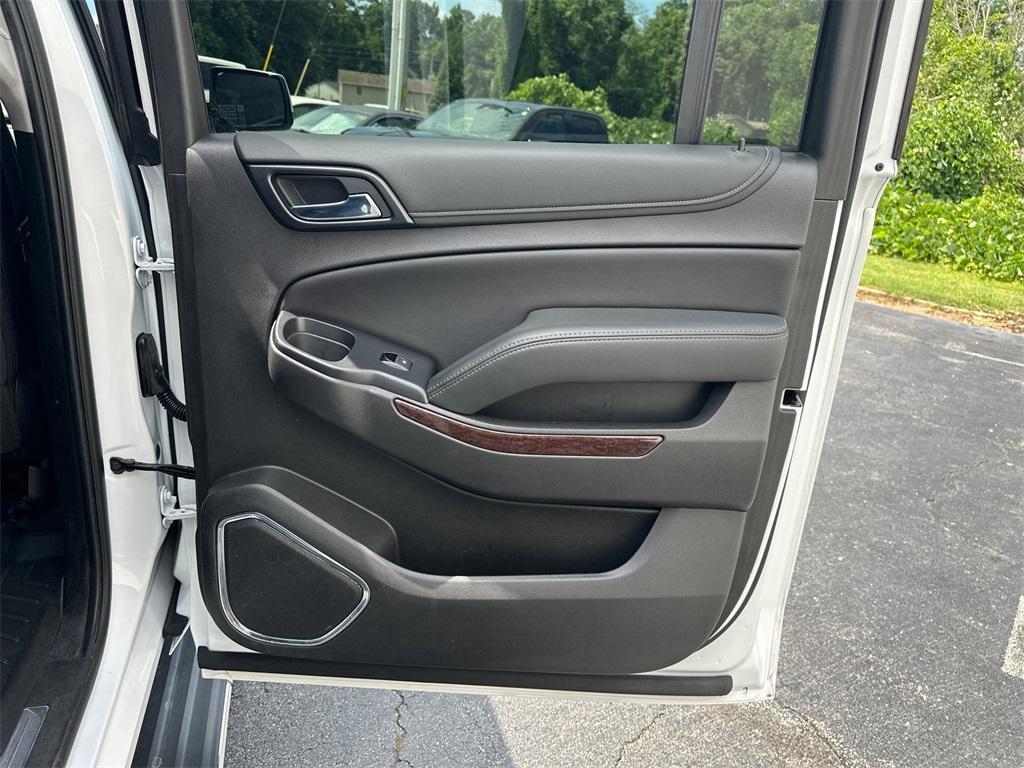 used 2019 GMC Yukon XL car, priced at $23,239
