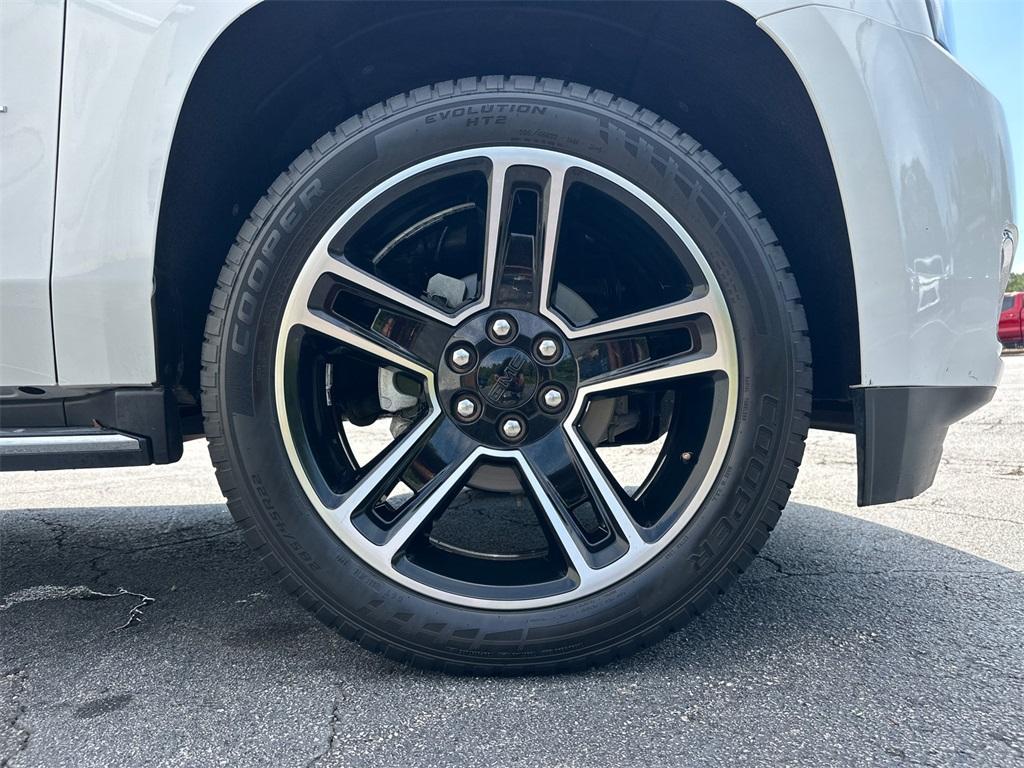 used 2019 GMC Yukon XL car, priced at $23,239