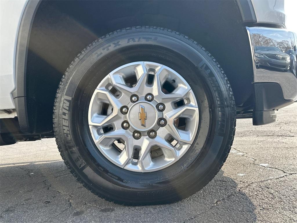 used 2021 Chevrolet Silverado 2500 car, priced at $48,268