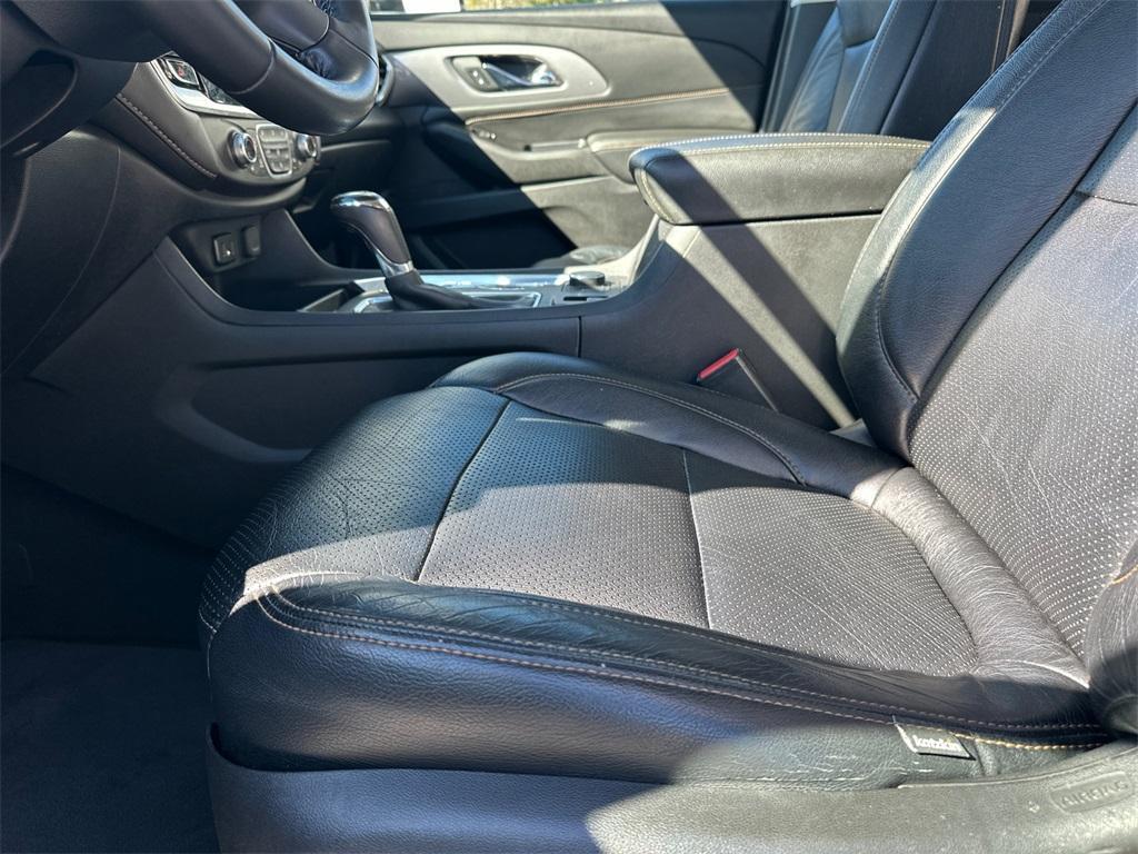 used 2018 Chevrolet Traverse car, priced at $12,784