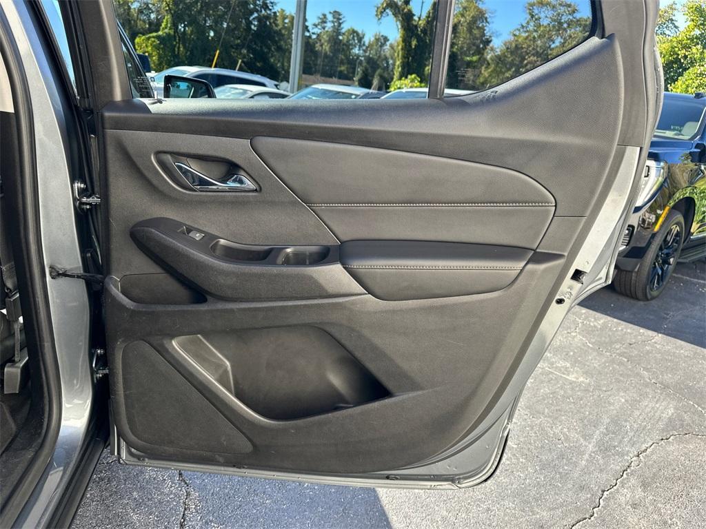 used 2018 Chevrolet Traverse car, priced at $12,784
