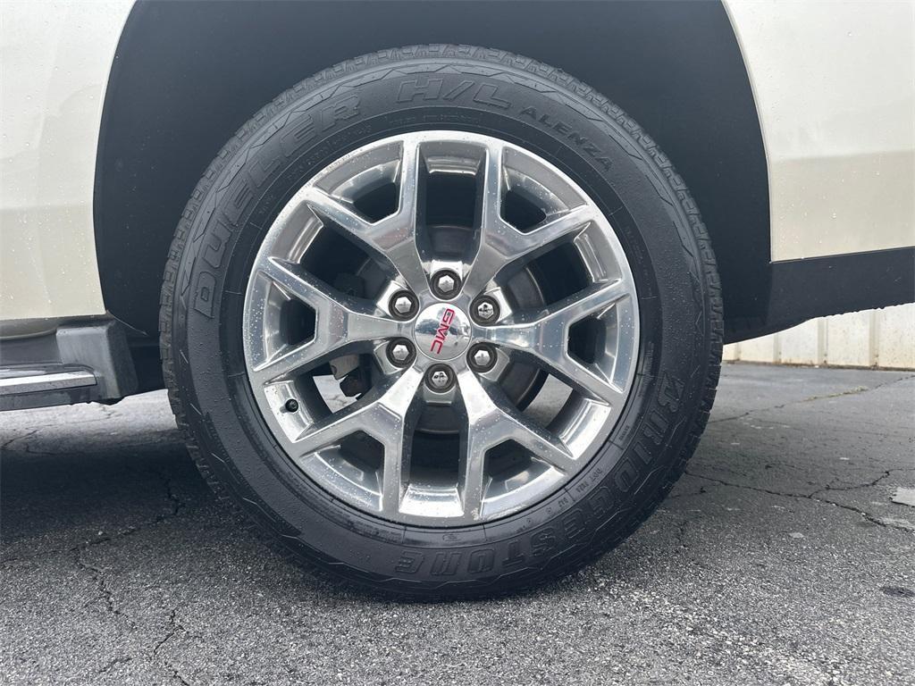 used 2015 GMC Yukon car, priced at $13,824