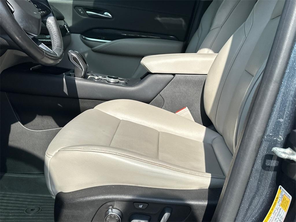 used 2019 Cadillac XT4 car, priced at $16,742