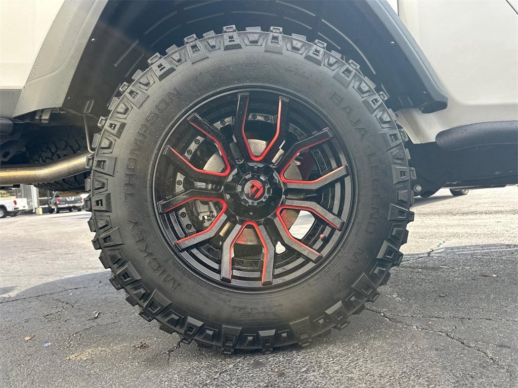 used 2023 Jeep Gladiator car, priced at $38,429