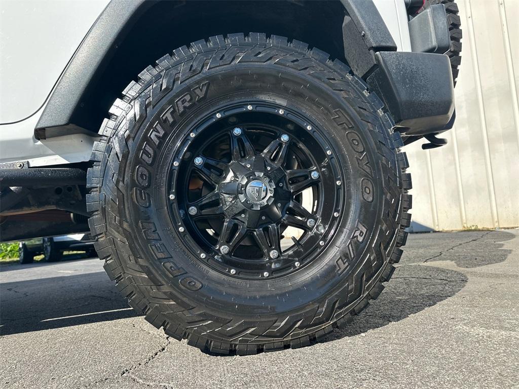 used 2016 Jeep Wrangler Unlimited car, priced at $19,842