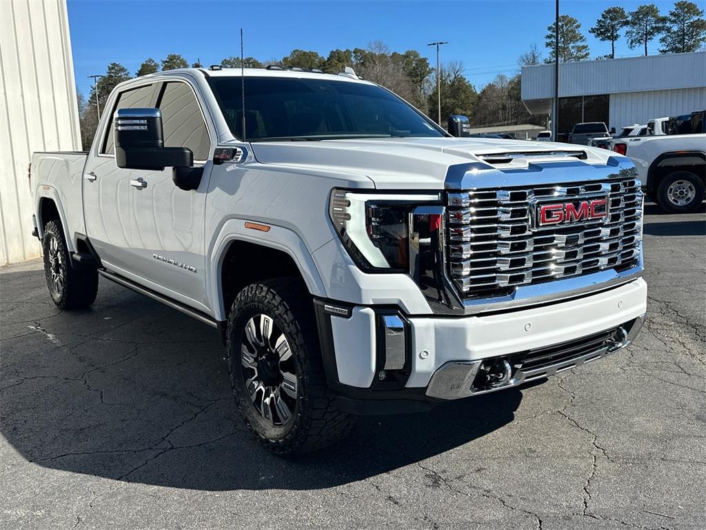 new 2024 GMC Sierra 3500 car, priced at $90,245