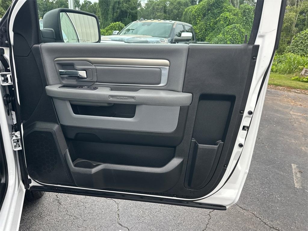 used 2019 Ram 1500 Classic car, priced at $19,883