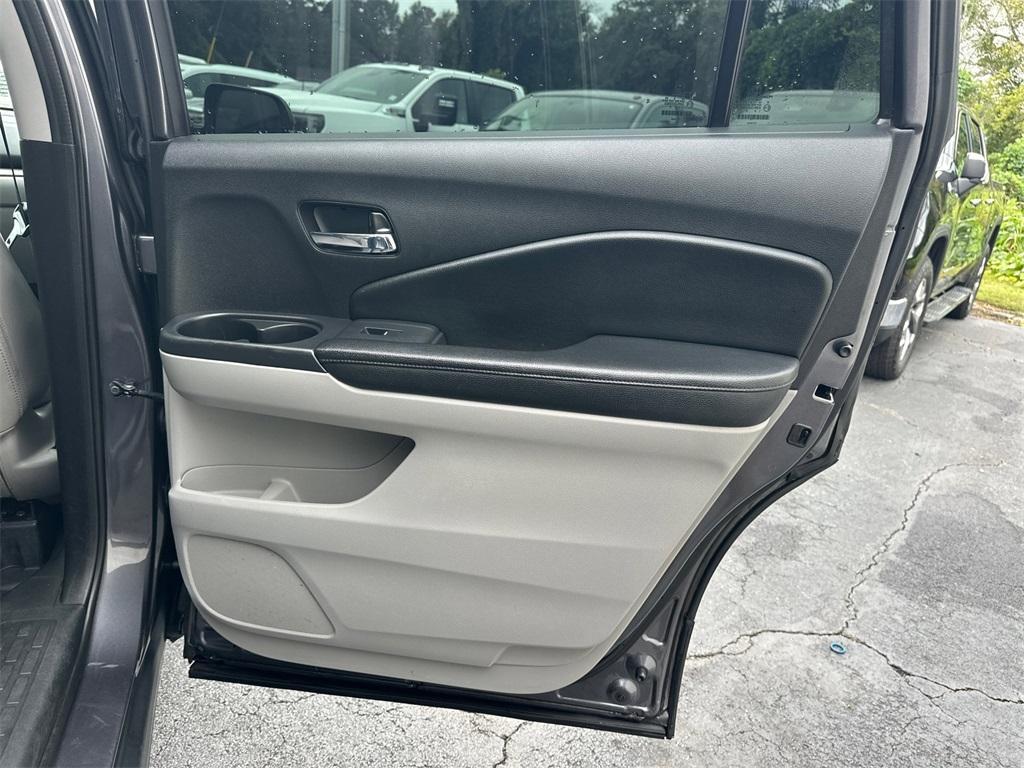used 2017 Honda Pilot car, priced at $10,842