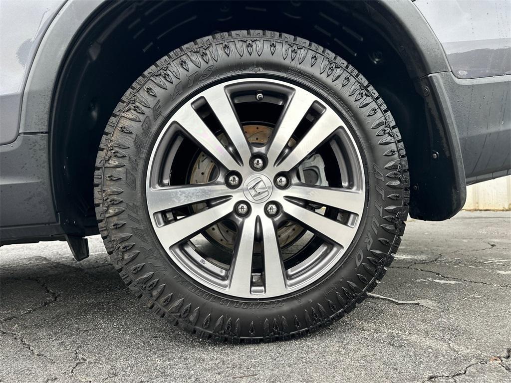 used 2017 Honda Pilot car, priced at $10,842