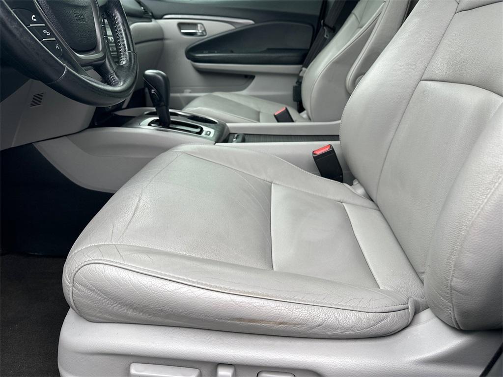 used 2017 Honda Pilot car, priced at $10,842