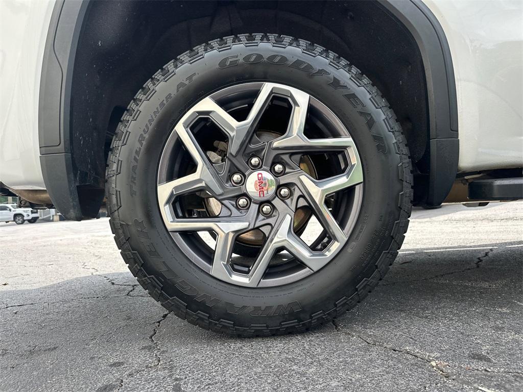 used 2022 GMC Sierra 1500 car, priced at $42,976