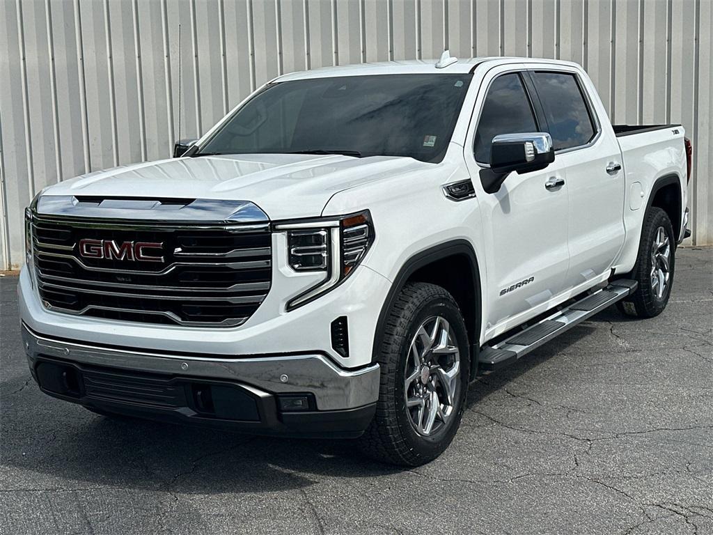 used 2022 GMC Sierra 1500 car, priced at $42,976