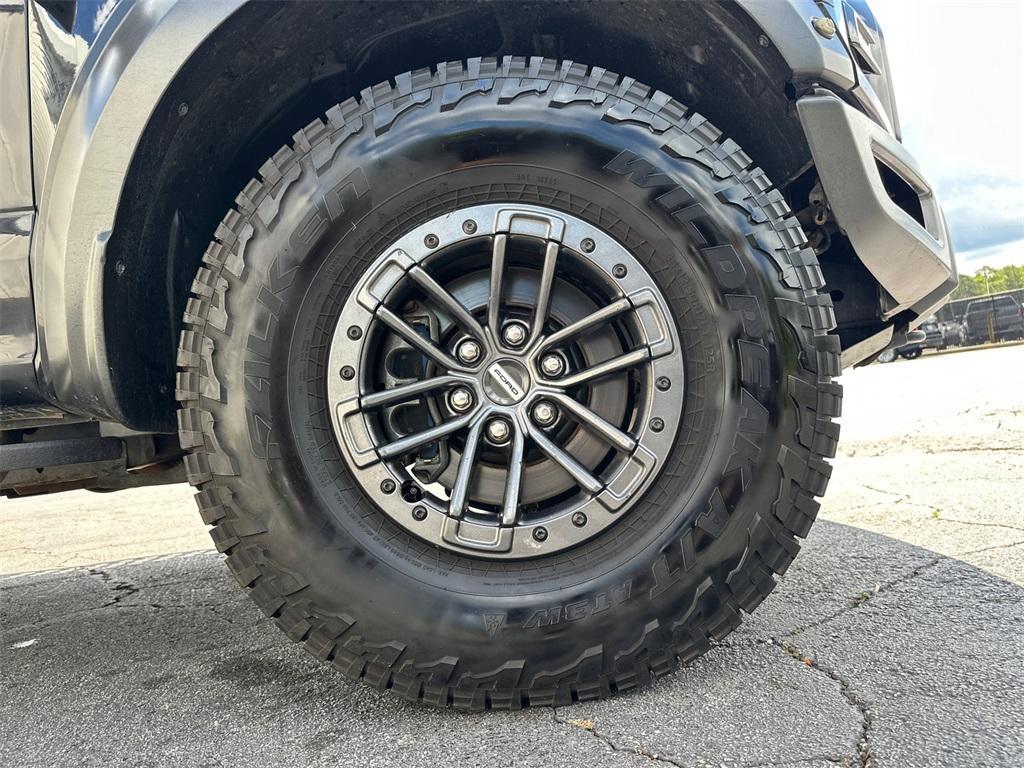 used 2019 Ford F-150 car, priced at $41,964