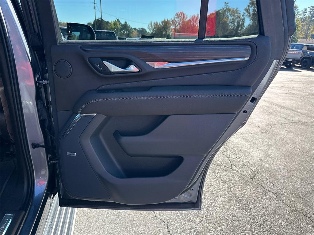 used 2022 GMC Yukon car, priced at $57,876