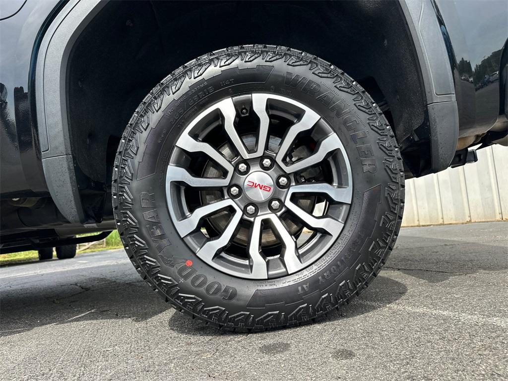 used 2021 GMC Sierra 1500 car, priced at $43,965