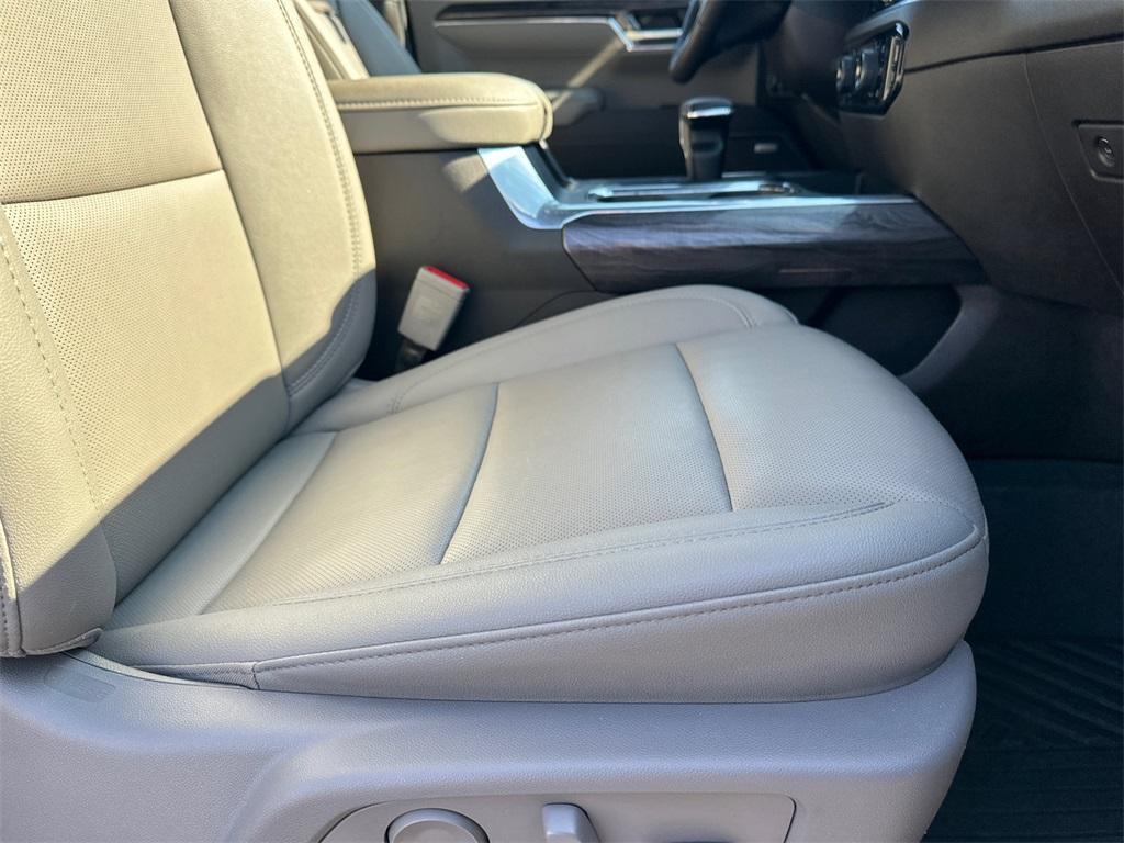 used 2023 Chevrolet Silverado 1500 car, priced at $42,634