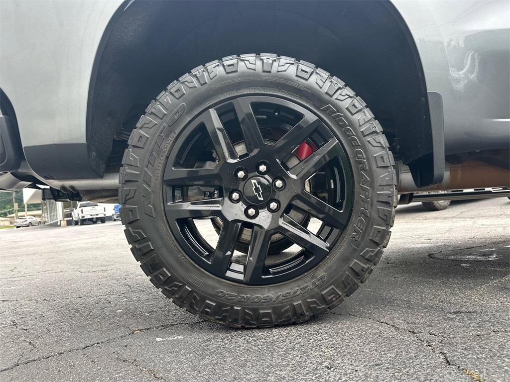 used 2021 Chevrolet Silverado 1500 car, priced at $35,238