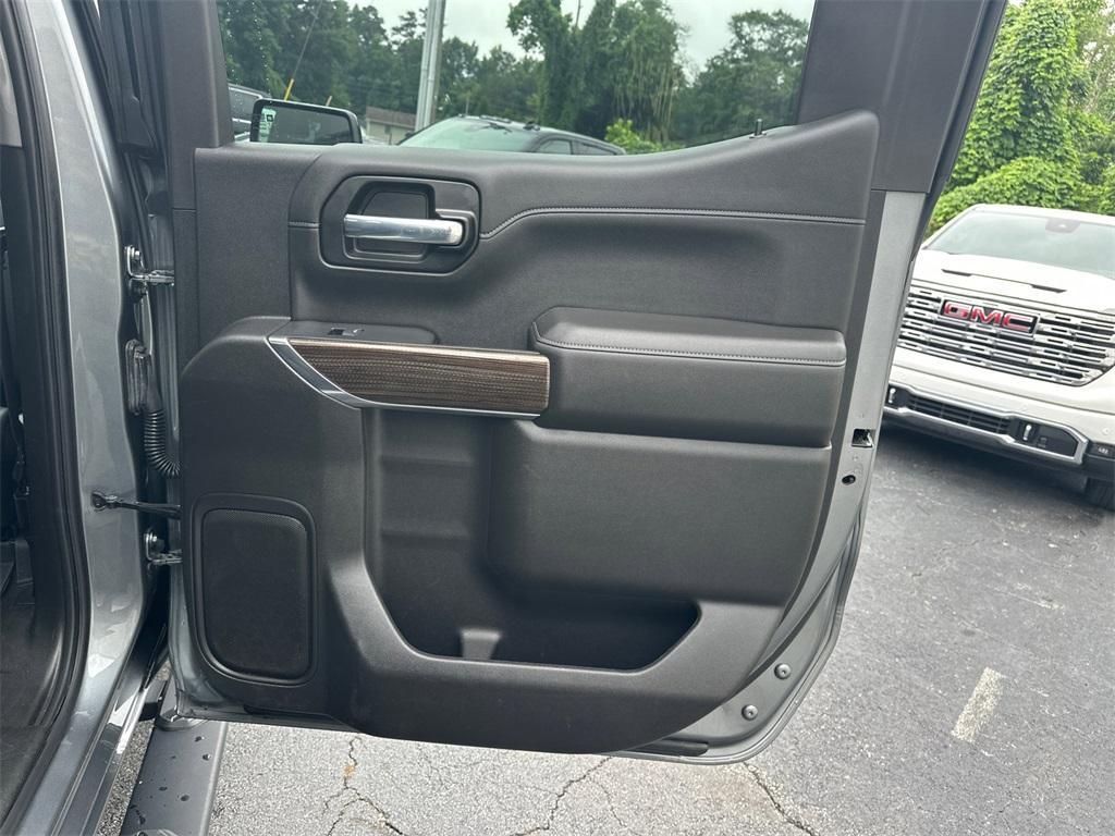 used 2021 Chevrolet Silverado 1500 car, priced at $35,238