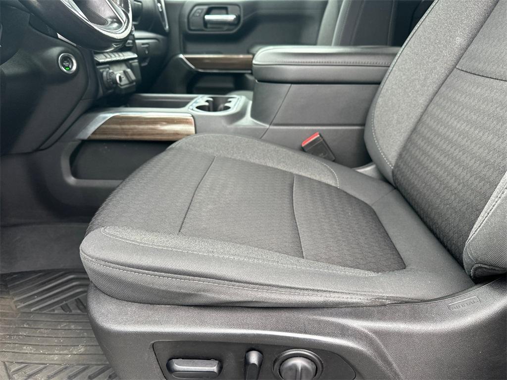 used 2021 Chevrolet Silverado 1500 car, priced at $35,238
