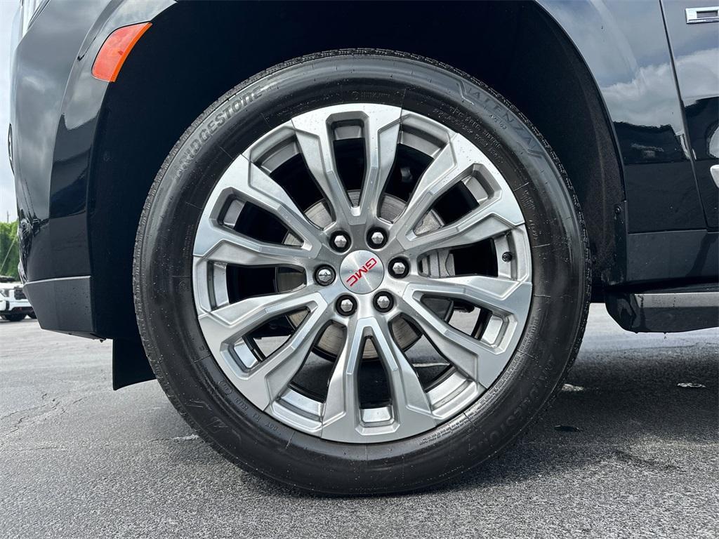 used 2024 GMC Yukon car, priced at $74,224