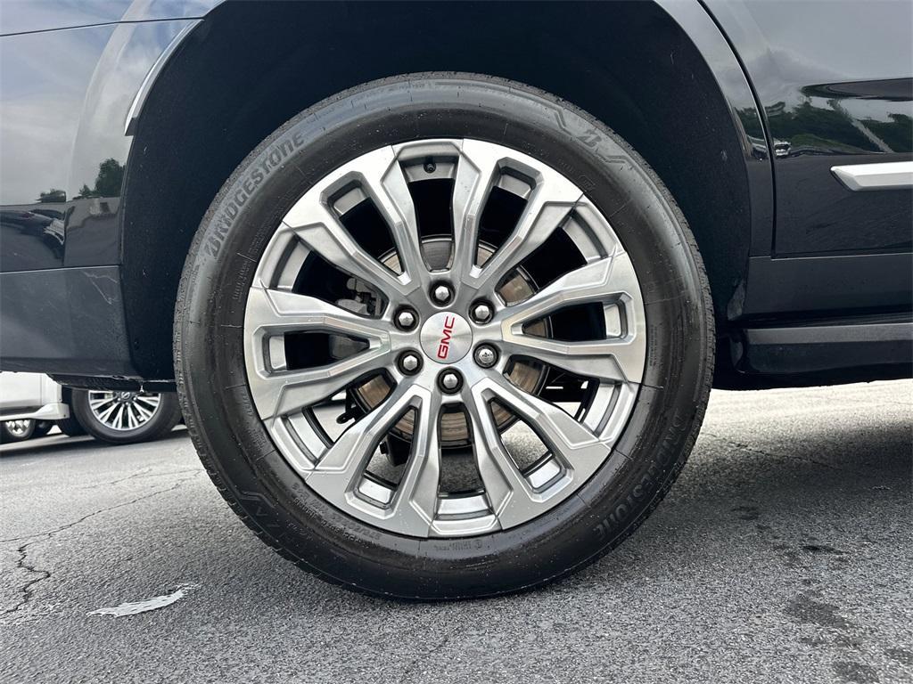 used 2024 GMC Yukon car, priced at $74,224