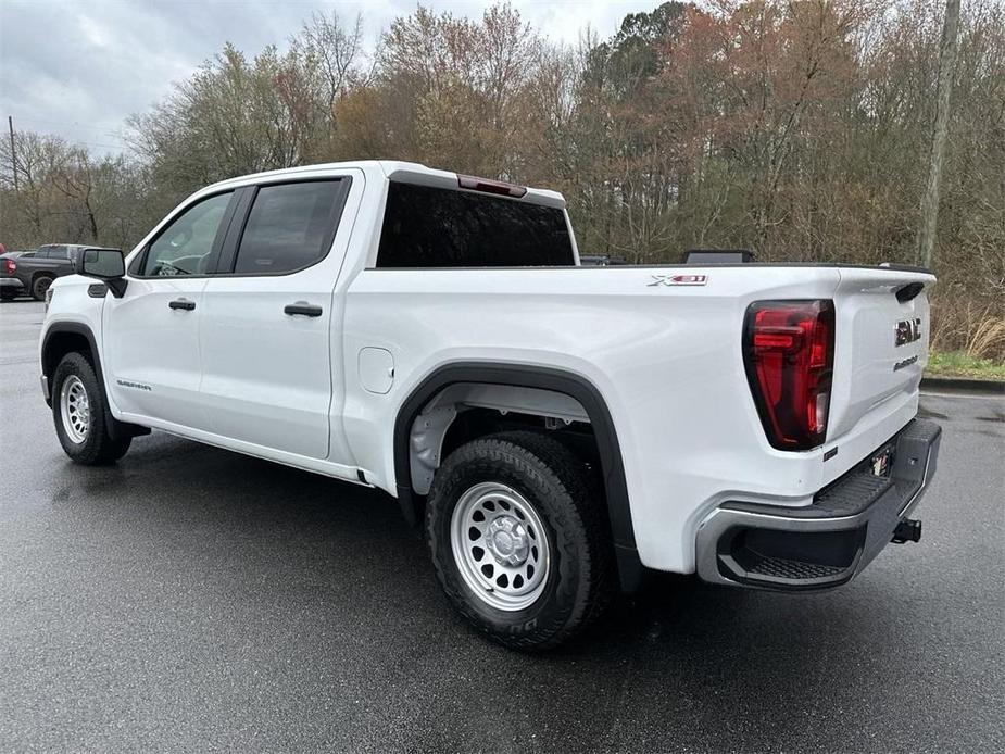 new 2023 GMC Sierra 1500 car, priced at $49,470