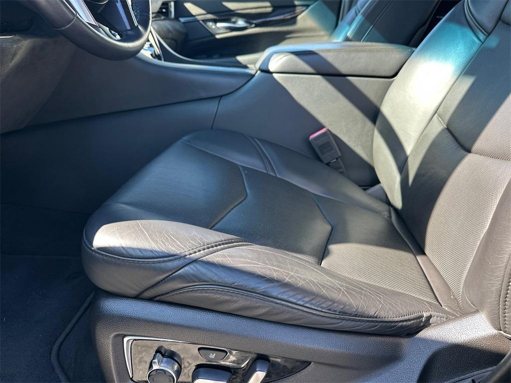 used 2019 Cadillac Escalade car, priced at $37,454