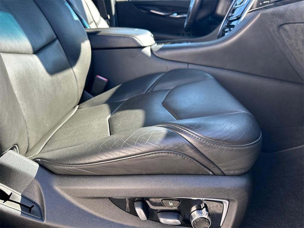 used 2019 Cadillac Escalade car, priced at $37,454