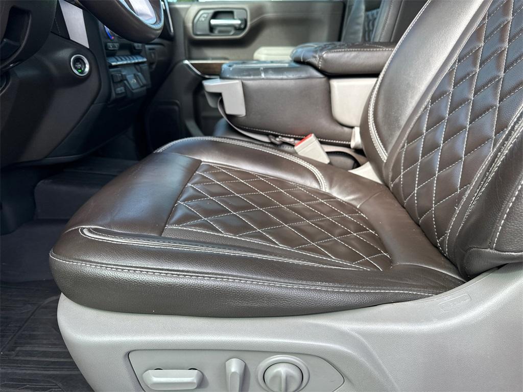 used 2021 GMC Sierra 1500 car, priced at $33,270